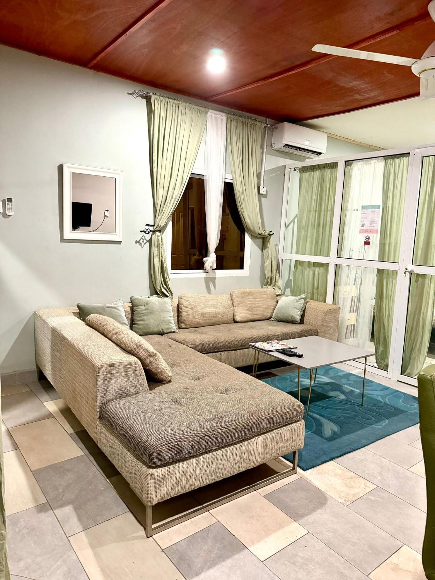 Yazmin Studio Residence Lamin Beretto Exterior foto